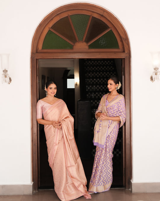 Lilac Pure Chiffon Saree with Golden Zigzag Weaves Elegance