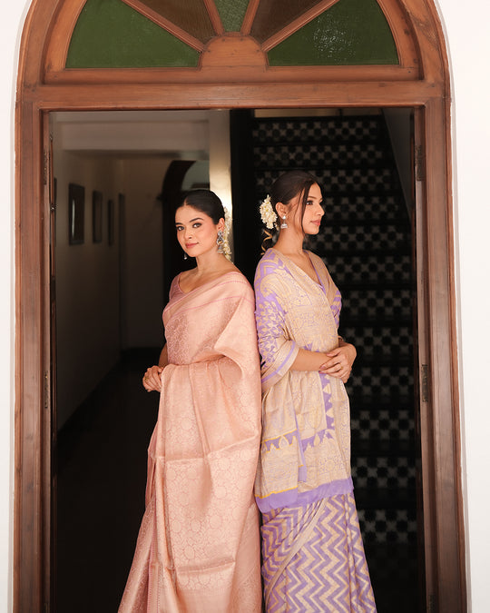 Lilac Pure Chiffon Saree with Golden Zigzag Weaves Elegance