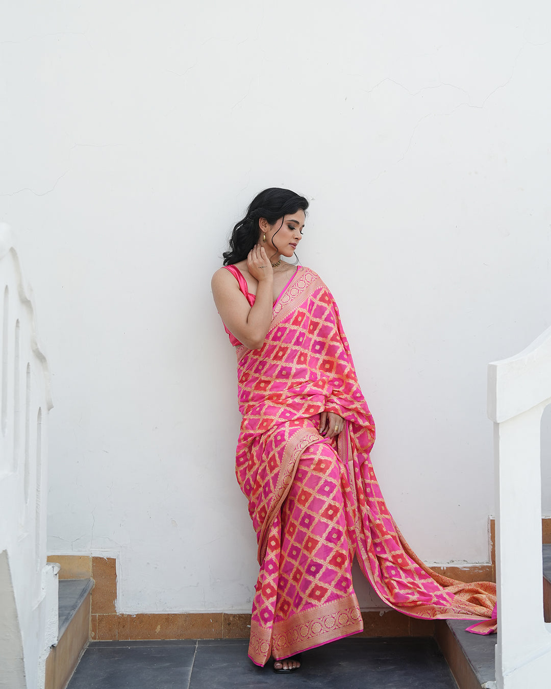 Pink & Orange Pure Chiffon Saree in Traditional Lattice with Royal Jaal Design