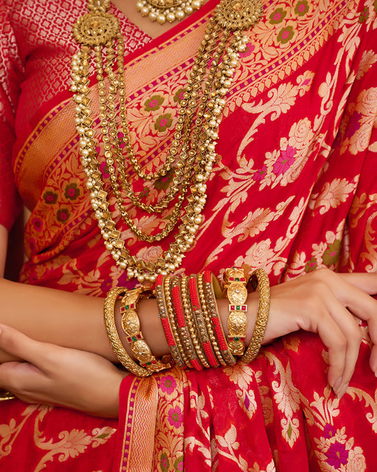 Red Pure Chiffon Saree with Graceful Floral Jaal Craftsmanship
