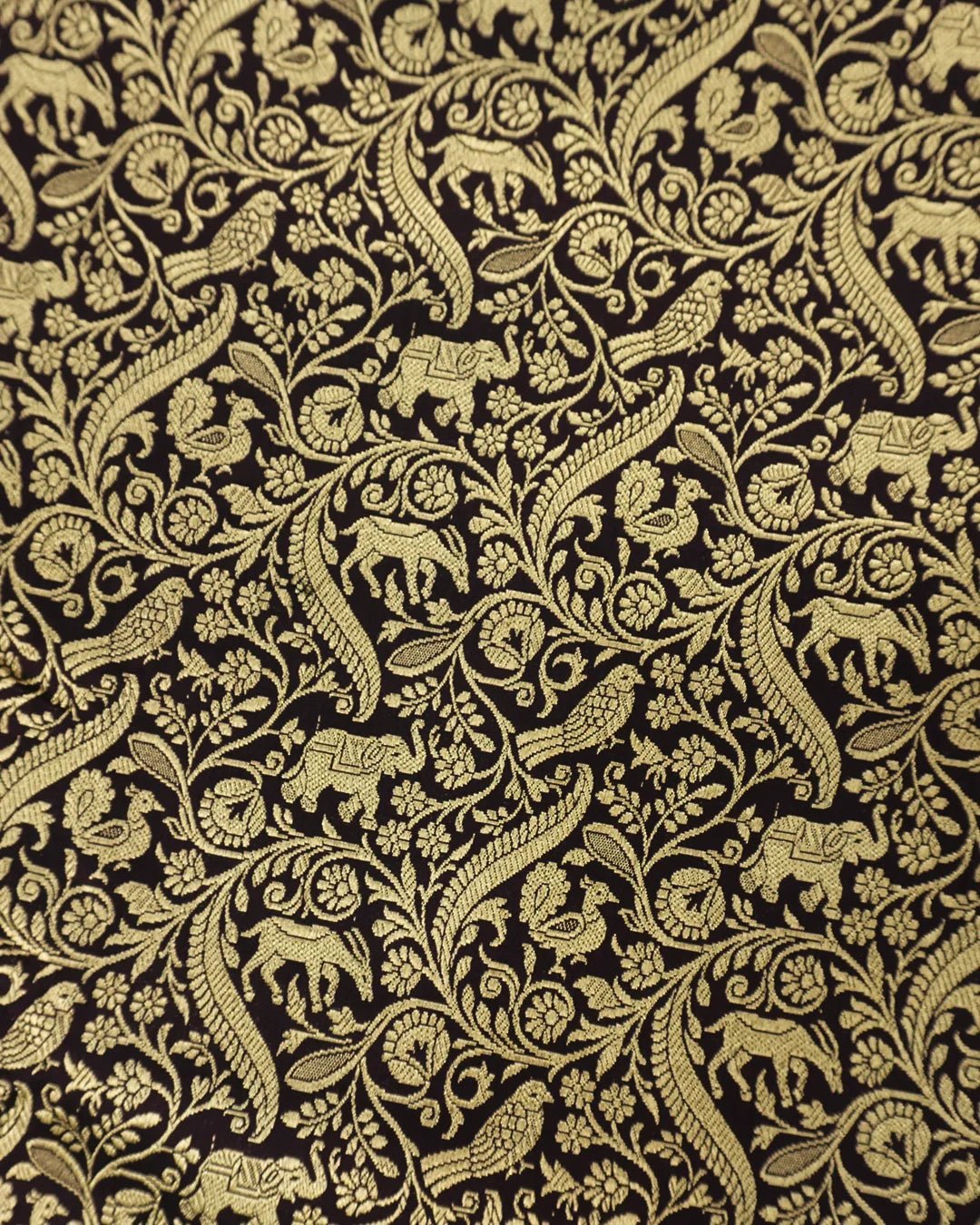 The Shikargah Weave: A Royal Tapestry of Banaras