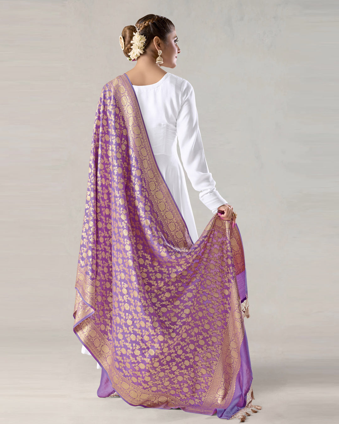 Orchid Lilac Pure Muga Silk Dupatta with Regal Jaal Patterns