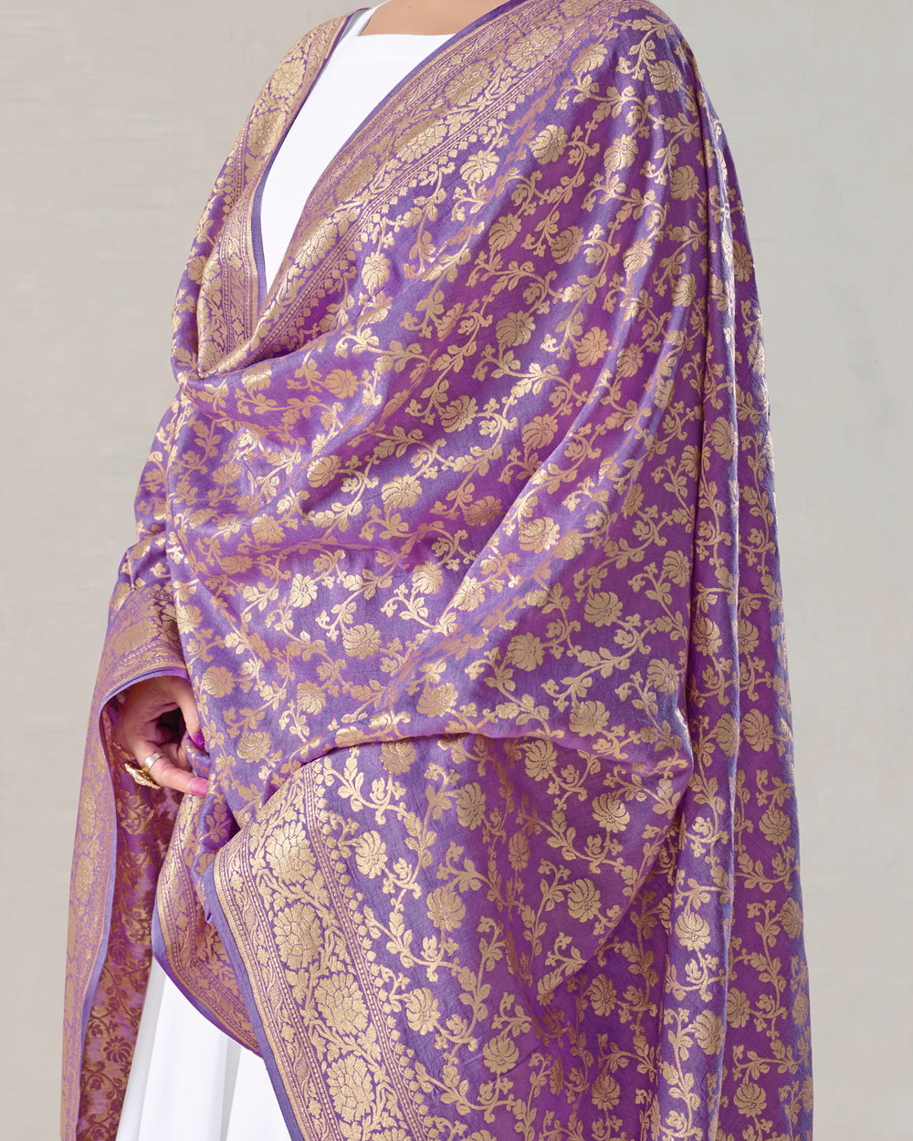 Orchid Lilac Pure Muga Silk Dupatta with Regal Jaal Patterns