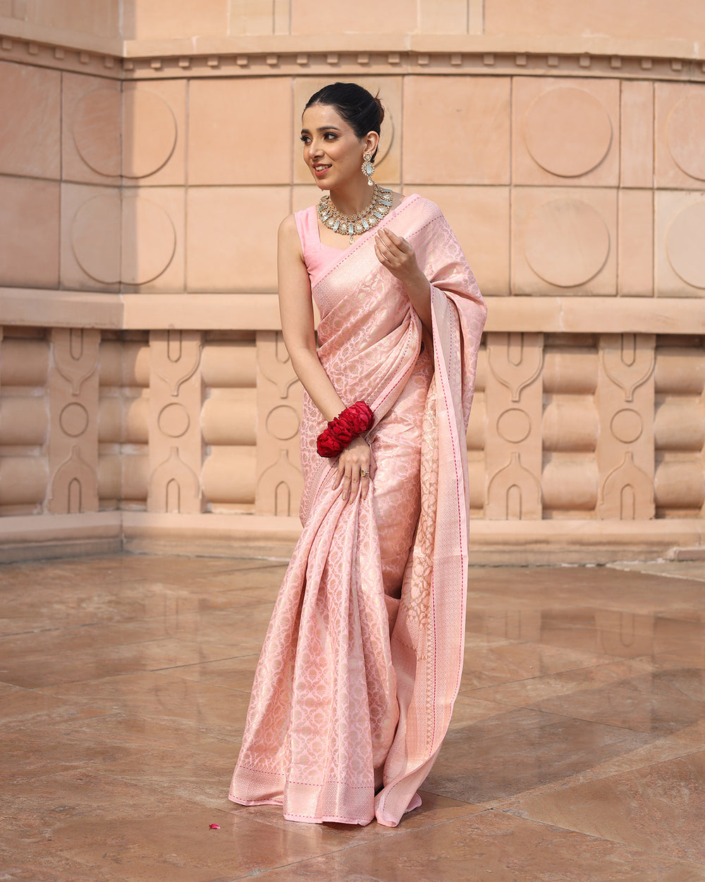 Blush Pink Majesty Handwoven Pure Banarasi Silk Saree with Luxurious Detailing