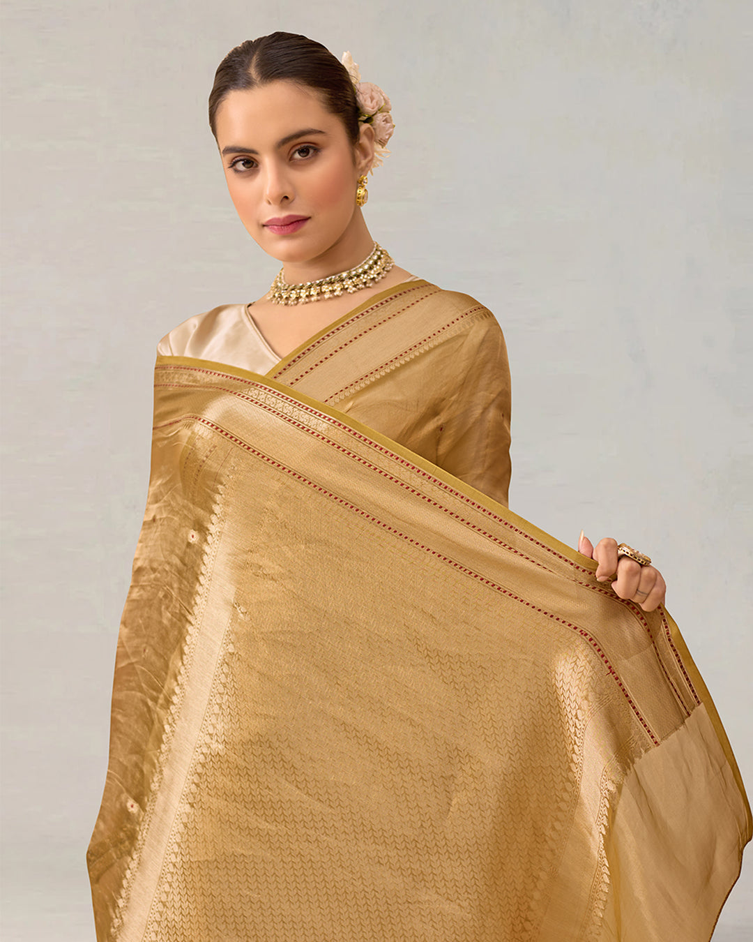 Lustrous Gold Pure Tissue Saree with Delicate Butidar Weaves
