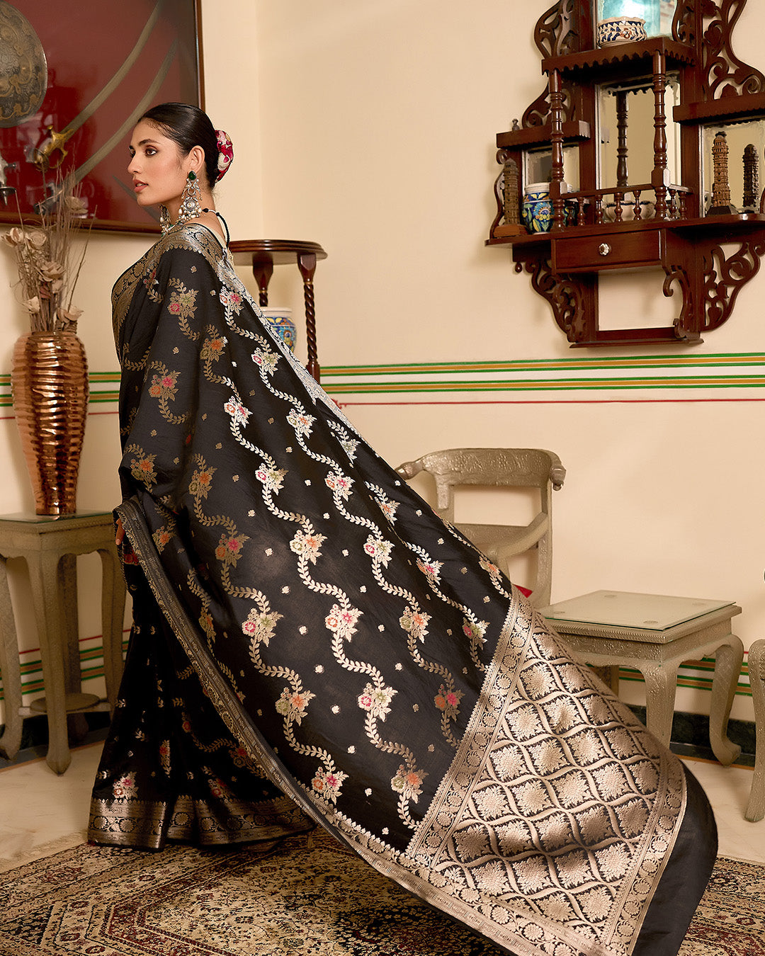 Black Pure Banarasi Saree with Exquisite Multicoloured Floral Meenakari Weaving
