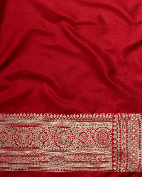 Gul-e-gulzaar Red Banarasi Katan Silk Saree With Captivating Multicoloured Booti Motifs Craftsmanship