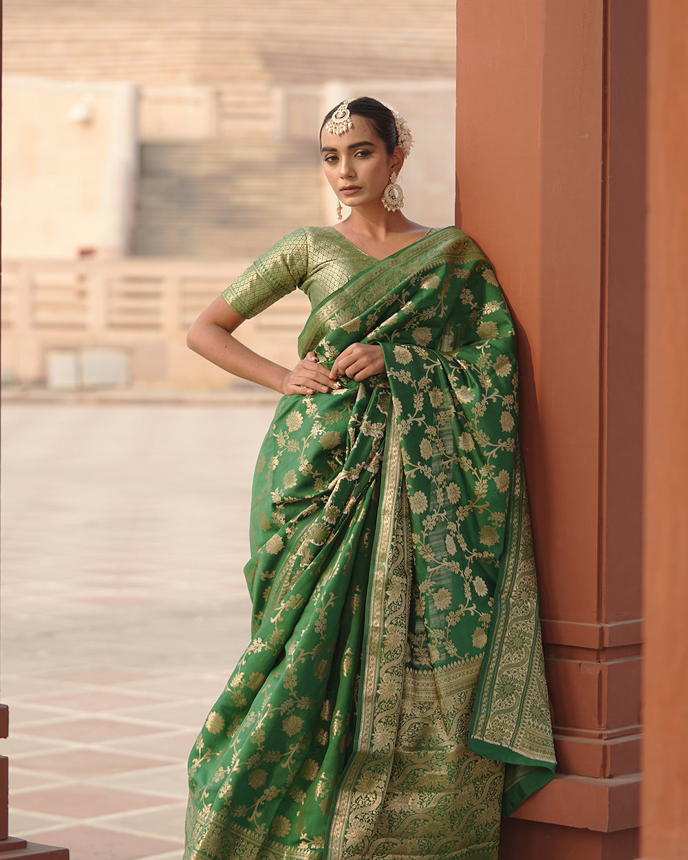 Emerald Dark Green Pure Banarasi Jangla Saree with Royal Handloom Details and Regal Floral Accents