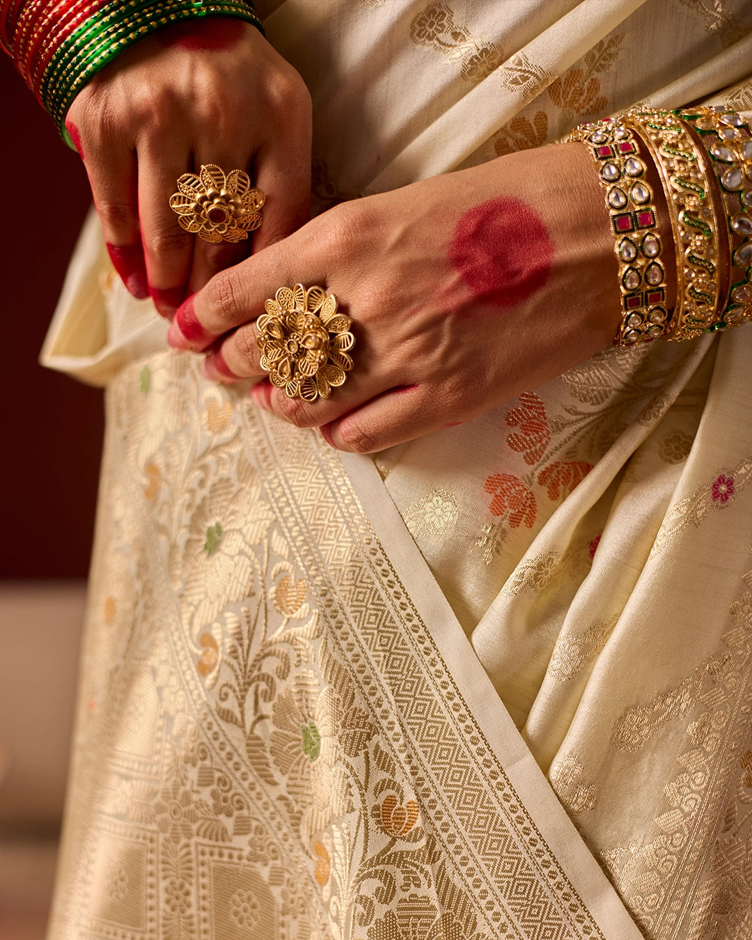 Ivory Banarasi Saree with Intricate Meenakari Jaal