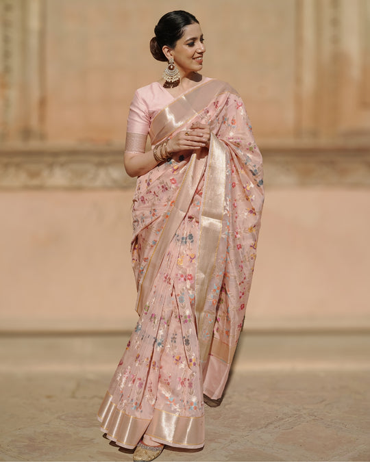 Imperial Delicate Pink Pure Sooti Cotton Saree with Exquisite Floral Designs