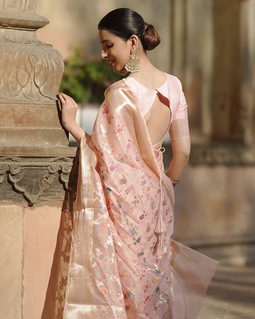 Imperial Delicate Pink Pure Sooti Cotton Saree with Exquisite Floral Designs