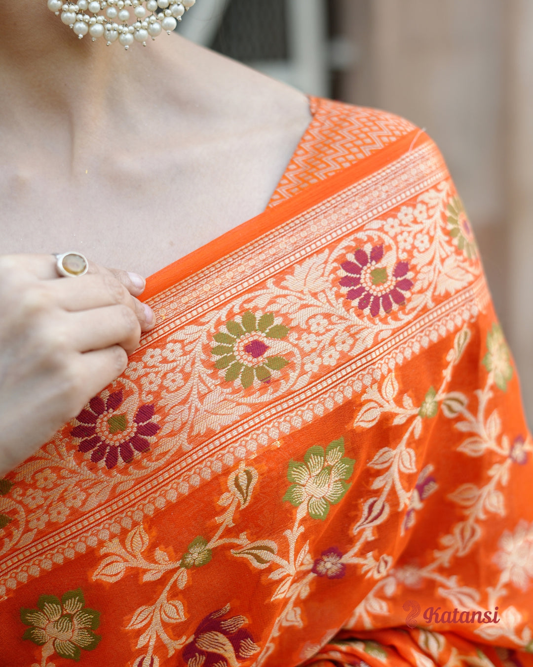 Glorious Orange Sunset Hues Pure Chiffon Saree with Luxurious Floral Weaves Patterns