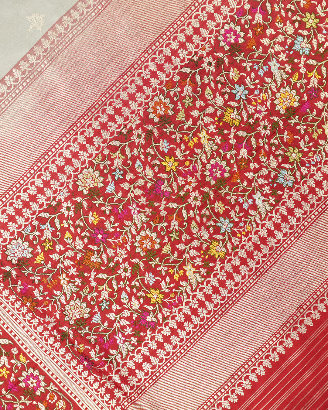 Kadwa Pure Handwoven Katan Banarasi Silk Saree - Glacier Grey