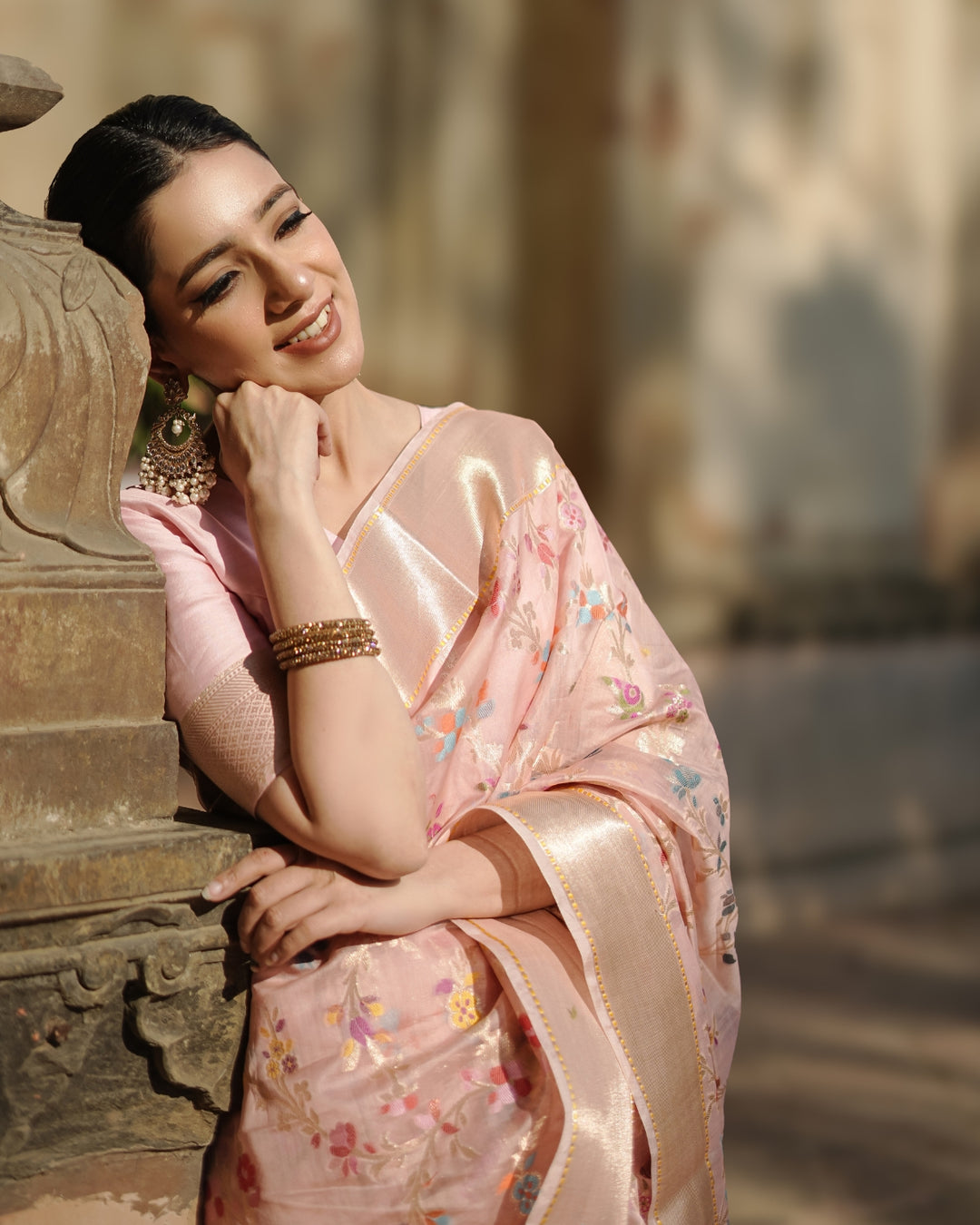 Imperial Delicate Pink Pure Sooti Cotton Saree with Exquisite Floral Designs