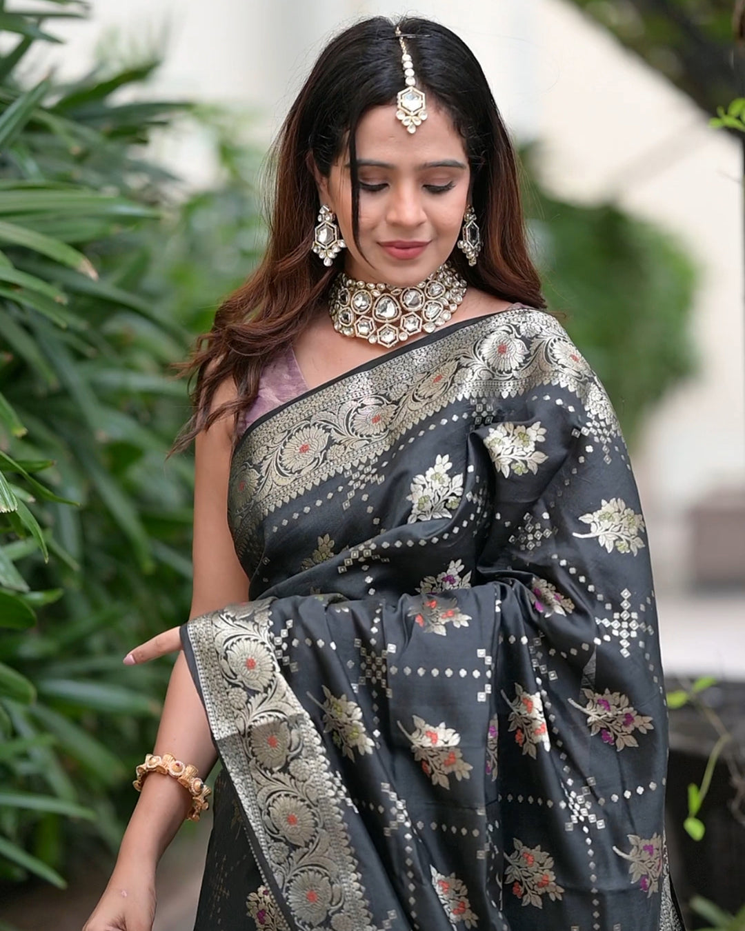 Black Meenakari Banarasi Silk Saree