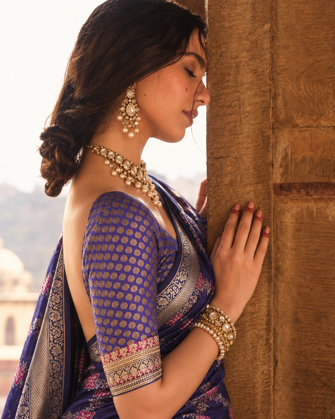 Deep Blue Pure Banarasi Saree with Diamond Floral Jaal Weaves