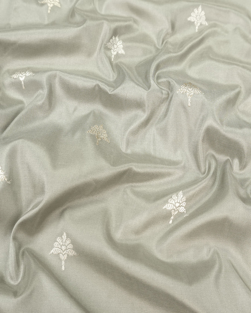 Kadwa Pure Handwoven Katan Banarasi Silk Saree - Glacier Grey