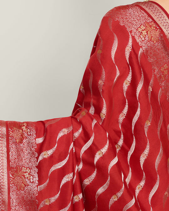 Red Handwoven Zari Banarasi Silk Saree