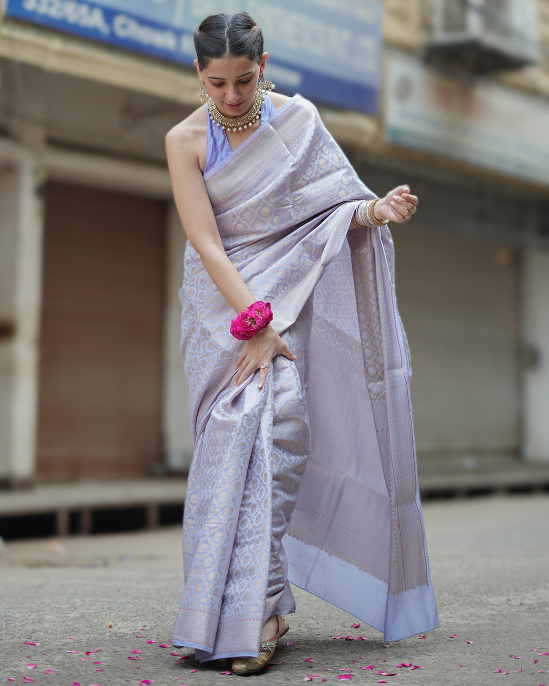 Lavender Pure Banarasi Saree with Ornate Zari Grid
