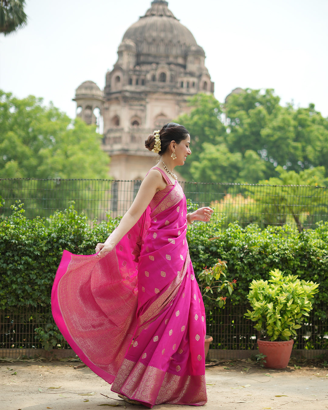 Rani Pink Pure Banarasi Saree with Butidar Zari