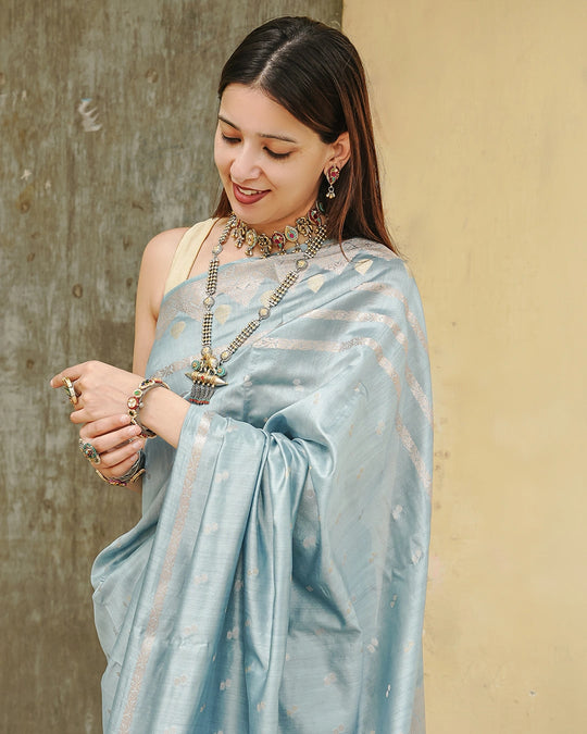 Greyish Powder Blue Pure Banarasi Saree with Minimal Buti Weaves