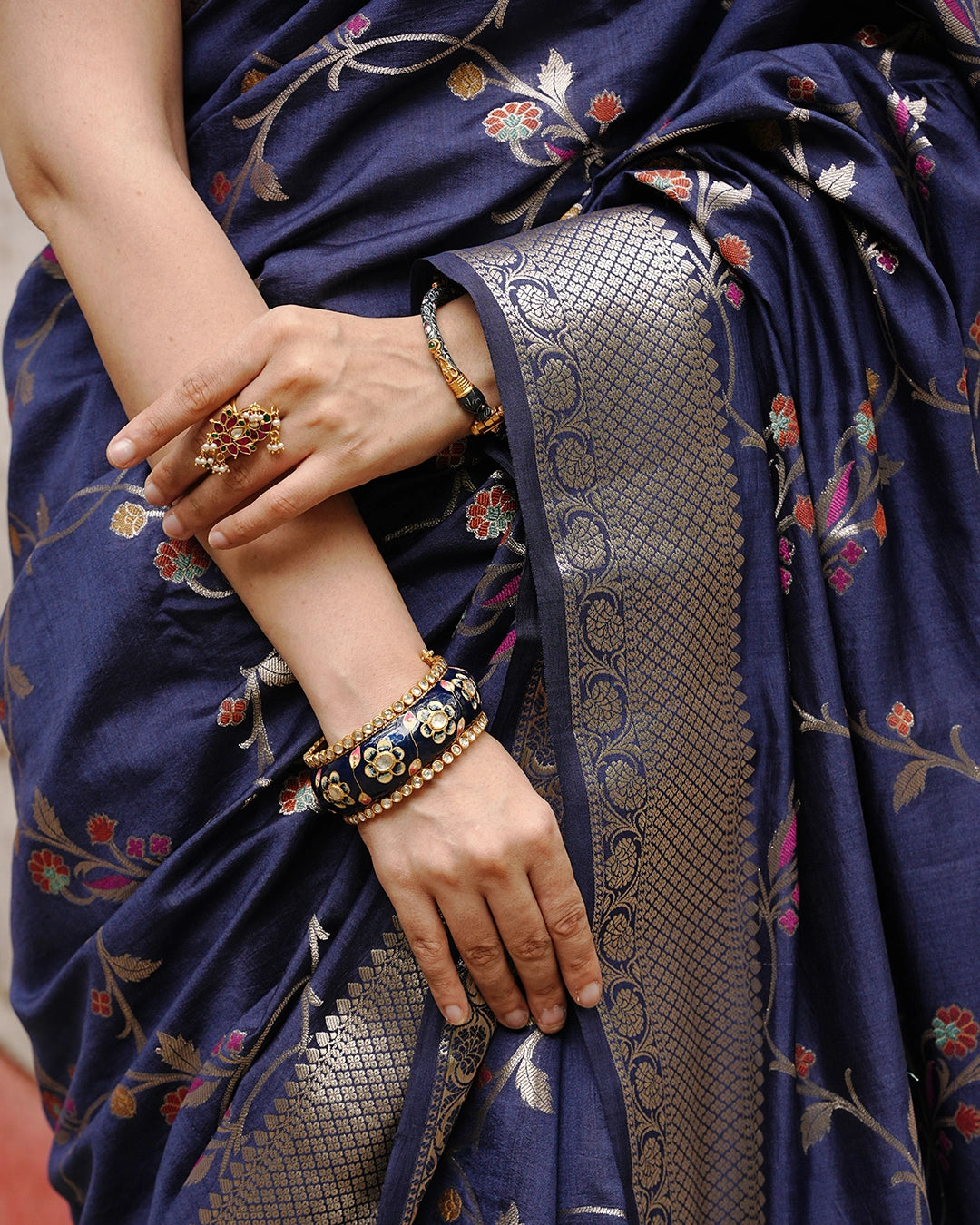 Blue Pure Banarasi Saree featuring Delicate Floral Zari Jaal