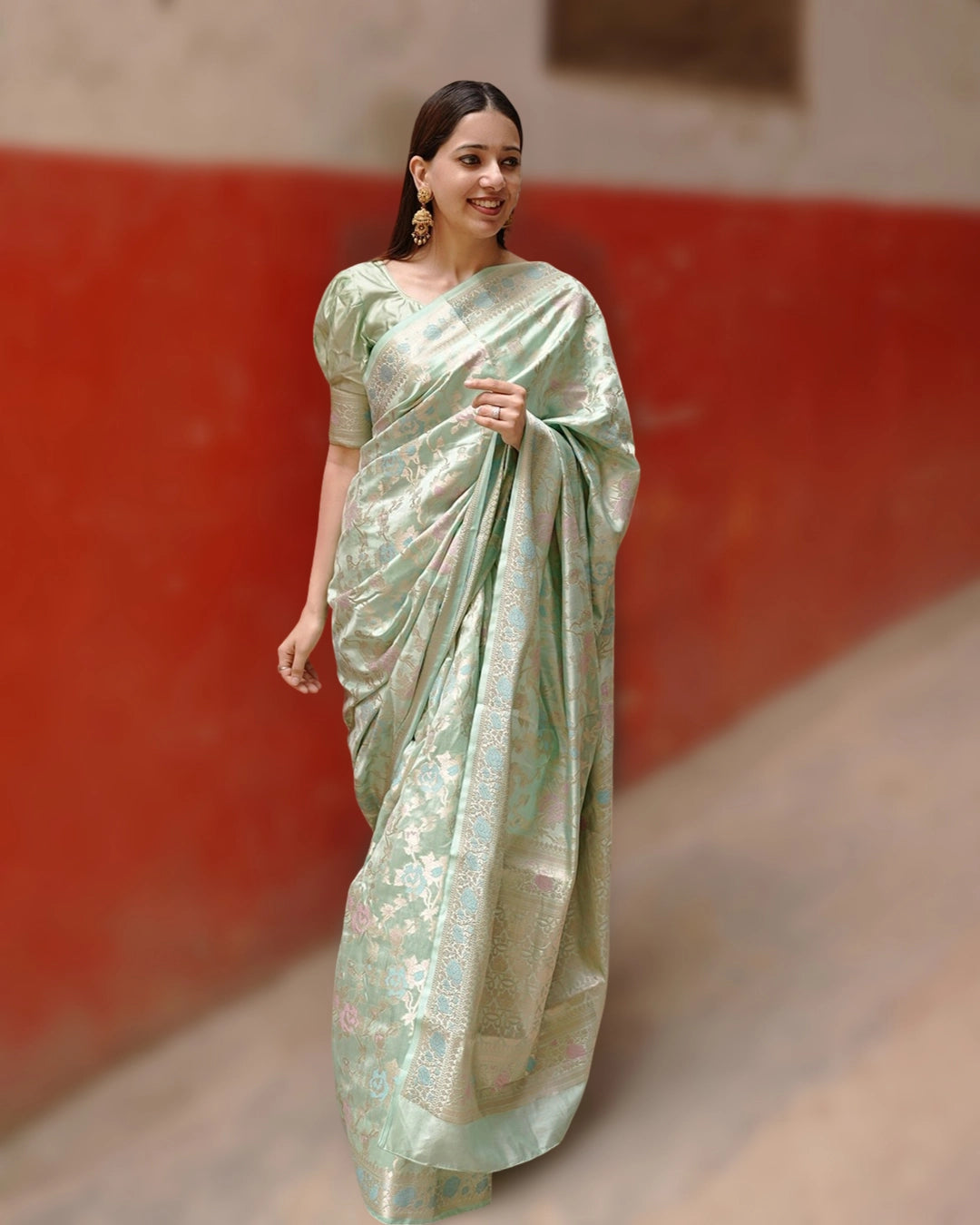 Pastel Green Pure Banarasi Saree with Floral Meenakari Jaal Weaves