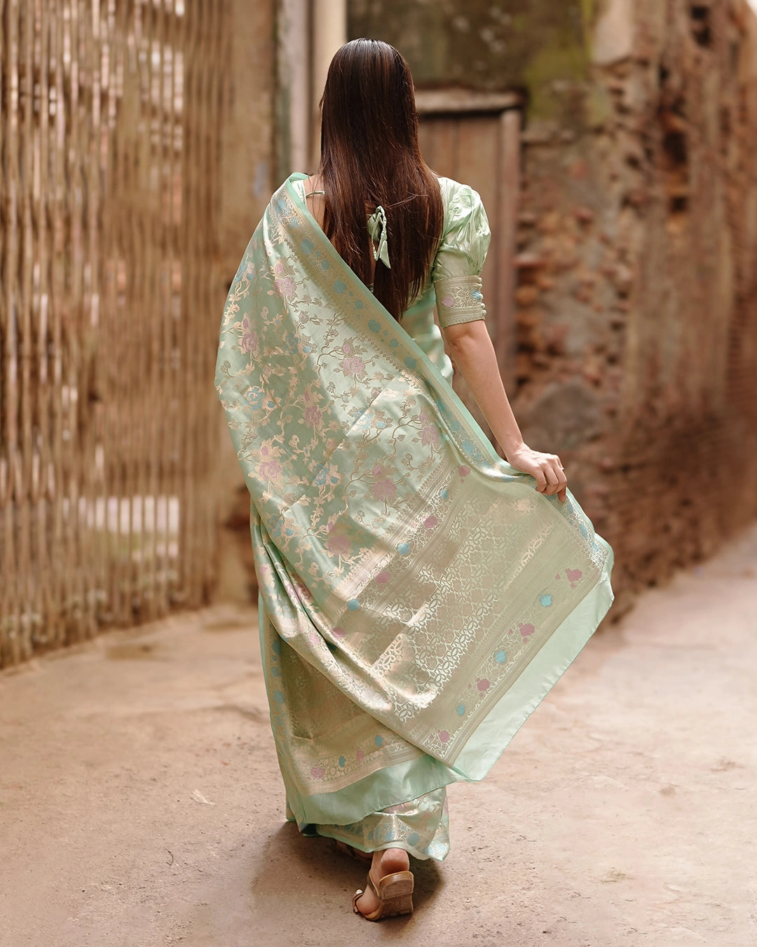 Pastel Green Pure Banarasi Saree with Floral Meenakari Jaal Weaves