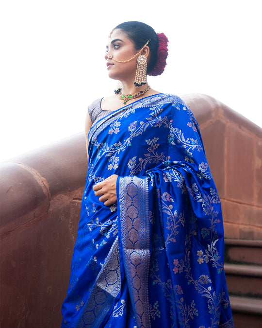 Royal Blue Pure Banarasi Saree with Ornate Lustrous Floral Blooming Motifs