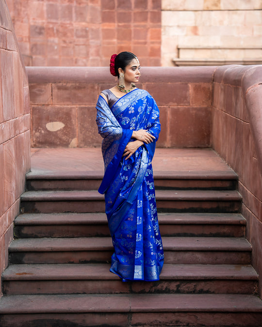 Royal Blue Pure Banarasi Saree with Ornate Lustrous Floral Blooming Motifs