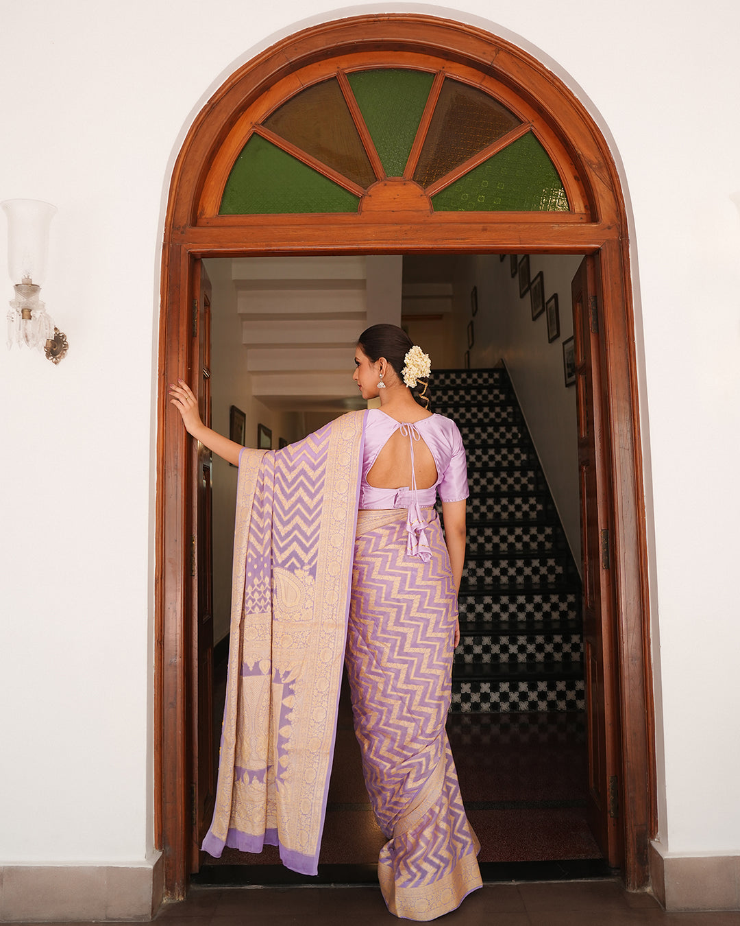 Lilac Pure Chiffon Saree with Golden Zigzag Weaves Elegance