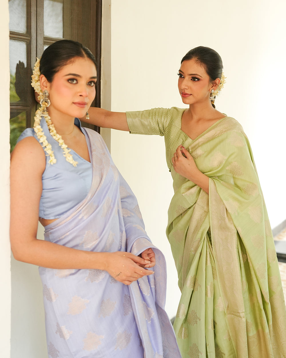 Lavender Pure Banarasi Saree with Regal Butidar Weaves