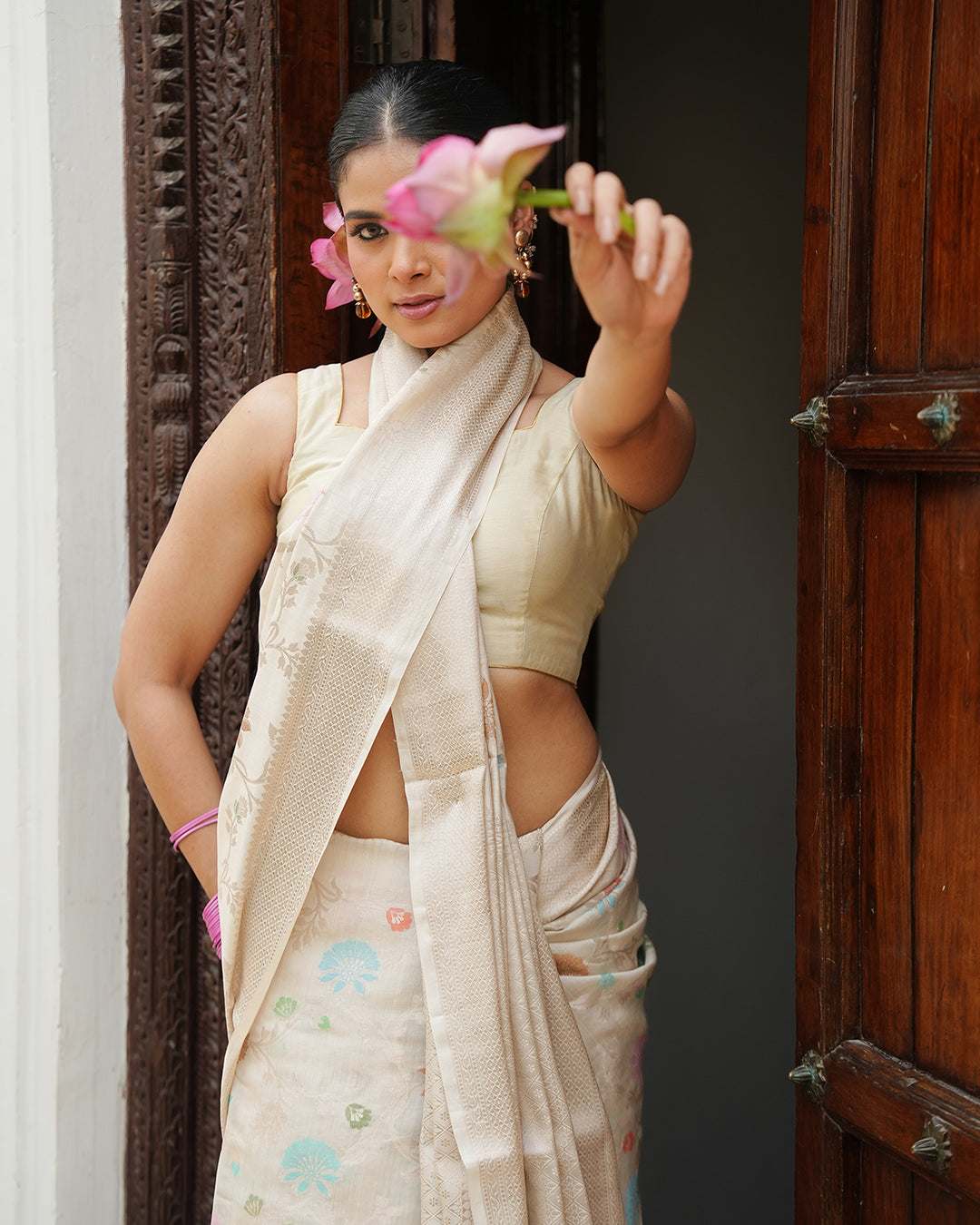 Ivory Meenakari Pure Banarasi Saree with Blooming Pastel Florals