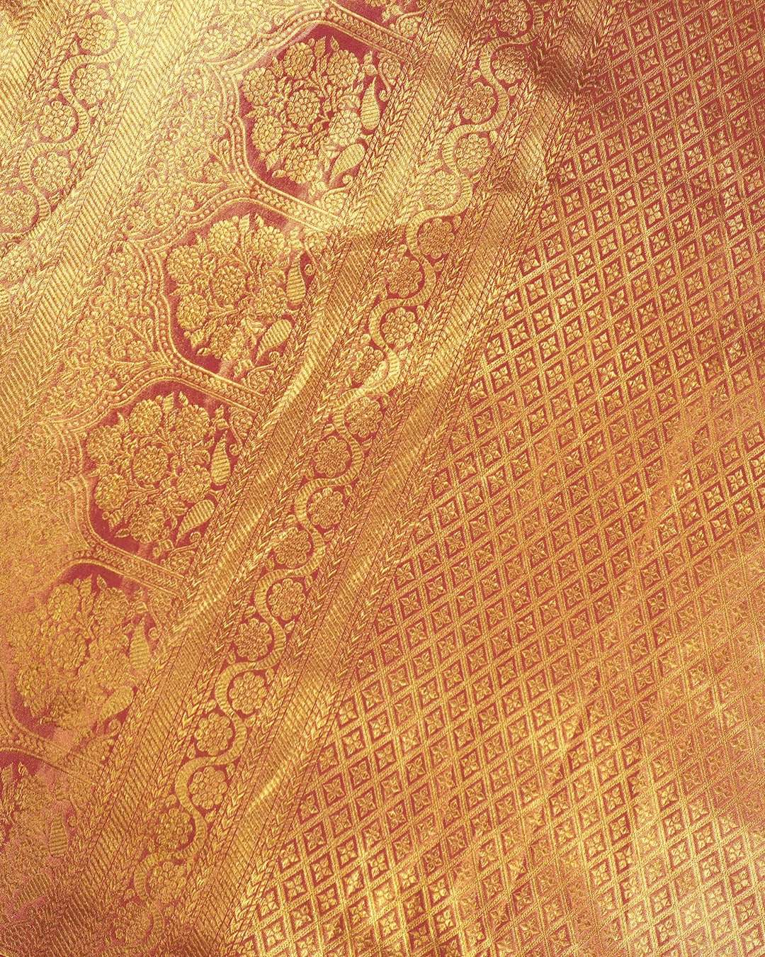 Magenta Pink Pure Kanjivaram Saree with Floral Weave and Paisley Border - katansi