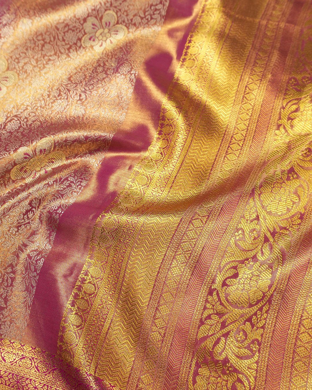 Pink Pure Kanjivaram Saree with Floral Jaal Weaves and Brocade Border - katansi