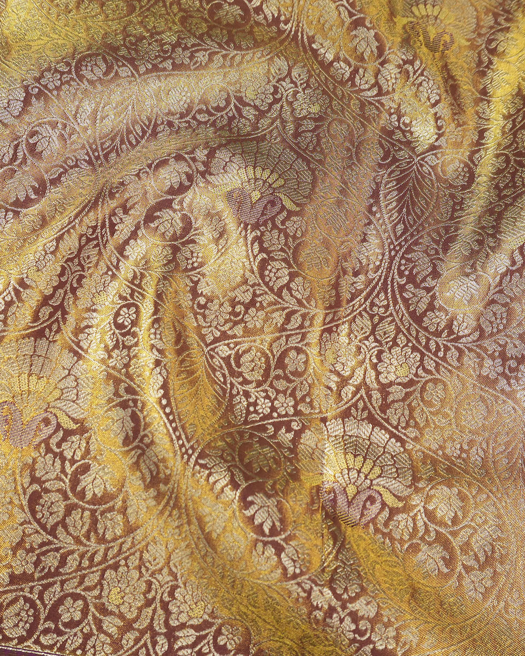 Majestic Violet Pure Kanjivaram Saree with Medallion Floral Weaves