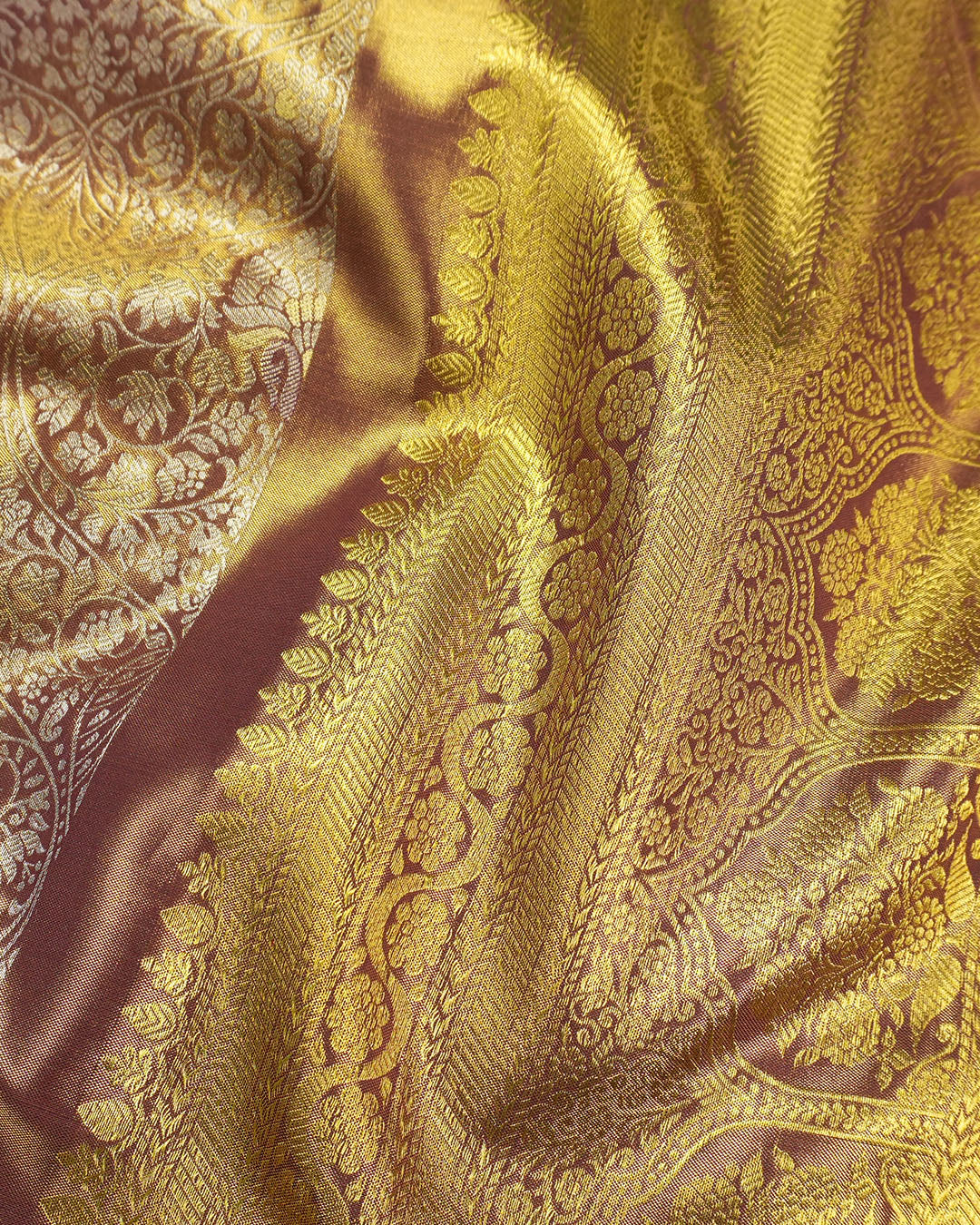 Majestic Violet Pure Kanjivaram Saree with Medallion Floral Weaves