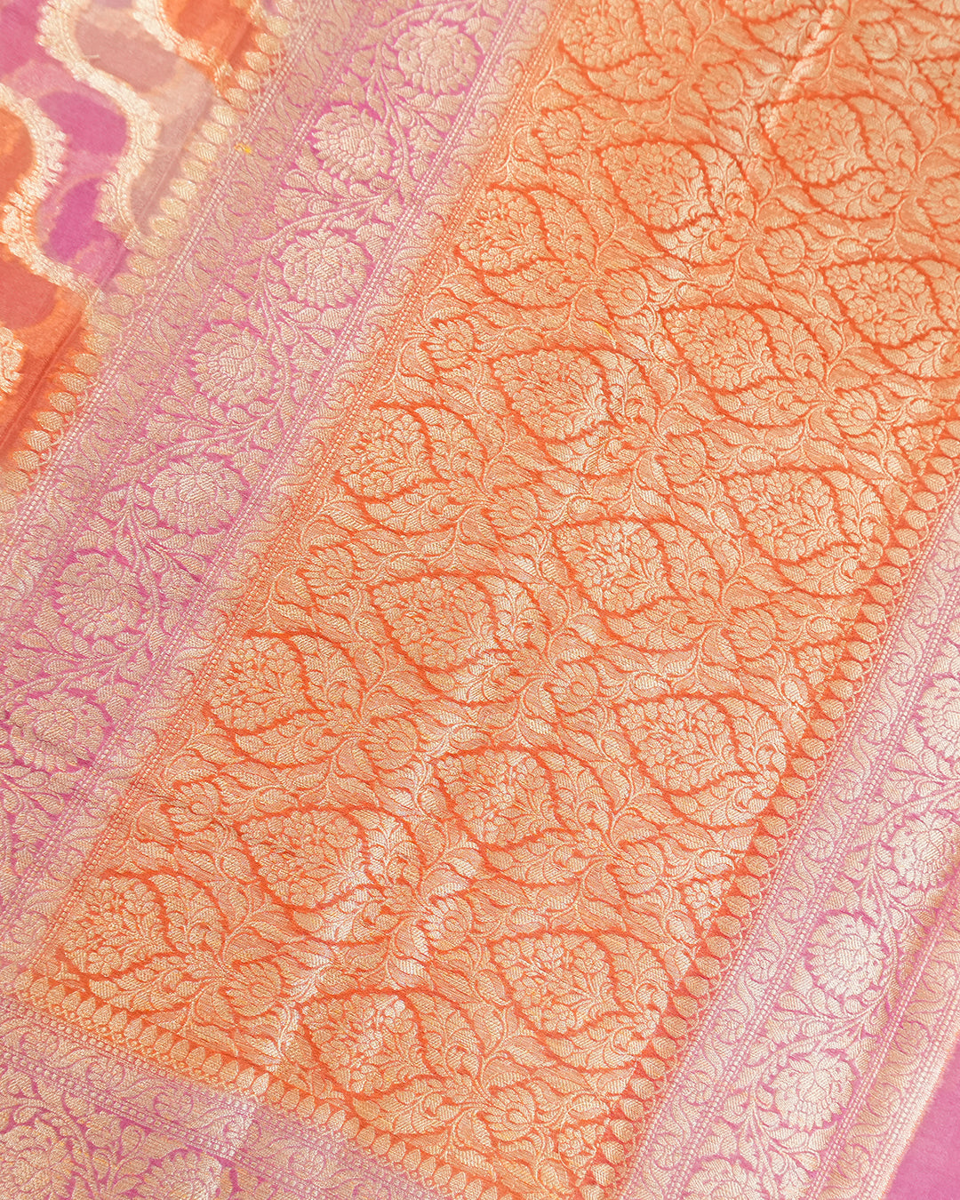 Rose-Mist Peach Pure Chiffon Saree with Radiant Leheriya Weaves