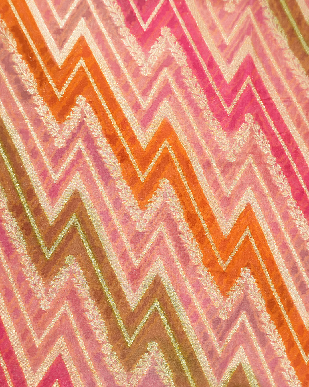 Sunlit Pink Pure Chiffon Saree with Radiant Chevron Zari Waves