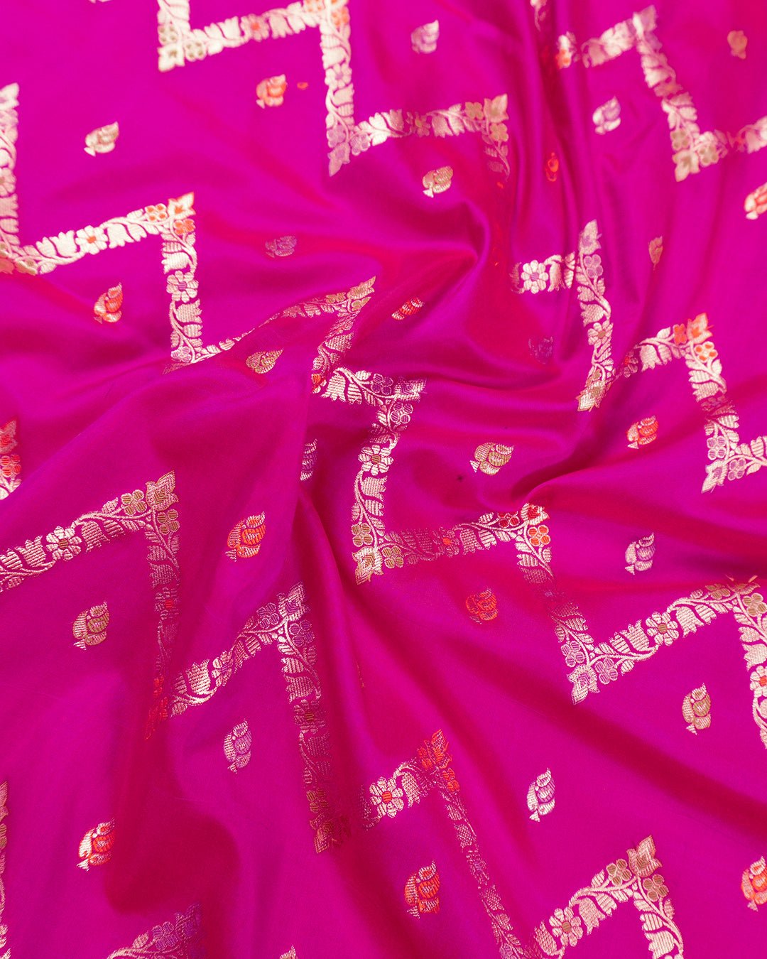 Rani Pink Pure Katan Saree with Meenakari Zigzag Vine Pattern - katansi