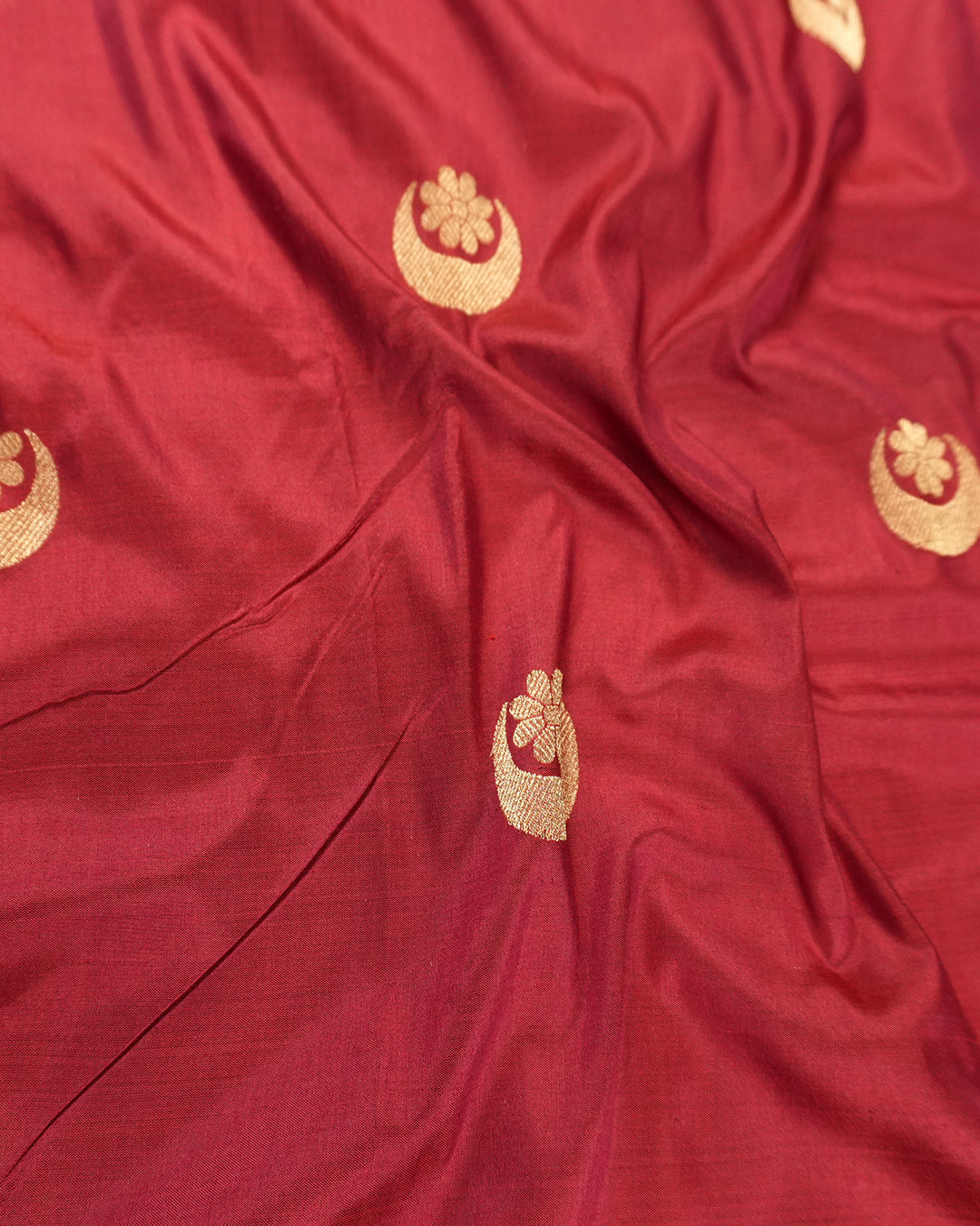 Maroon Pure Katan Saree with Chand Butta Weaves and Jangla Border