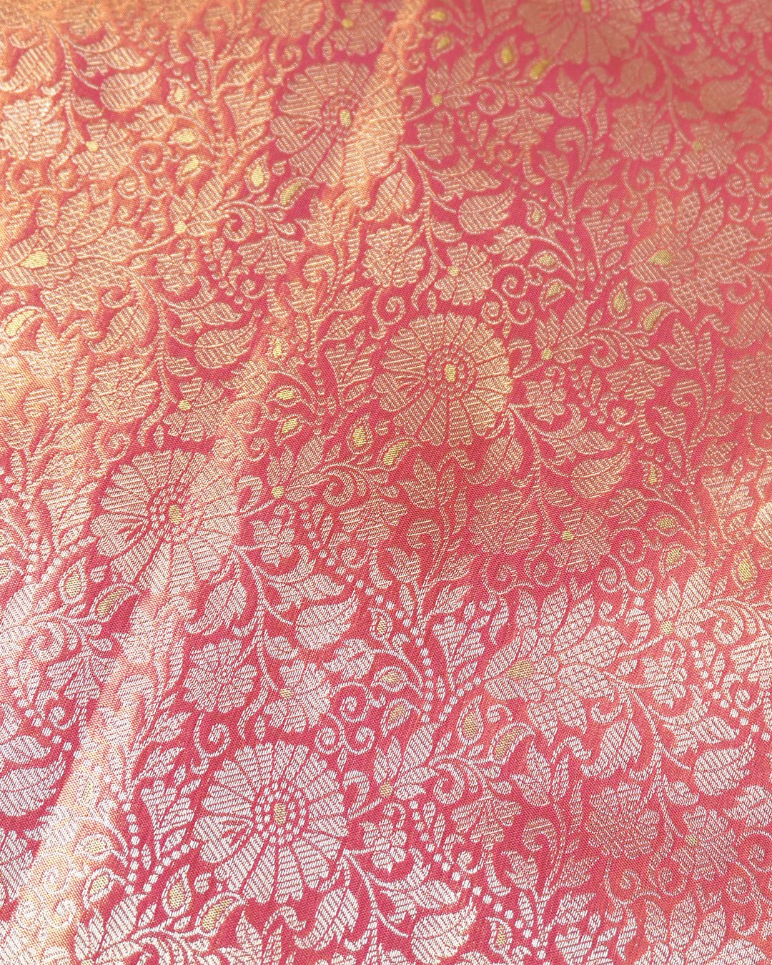 Rose Pink Pure Kanjivaram Saree with Regal Floral Artistry Weaving - katansi