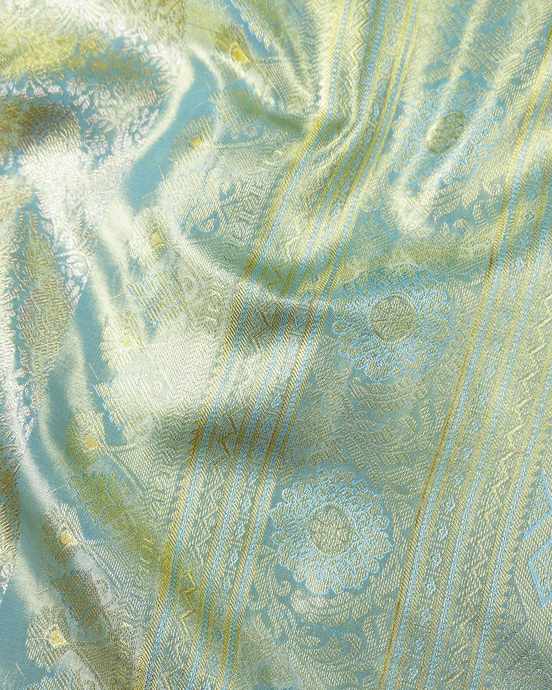 Cyan Blue Pure Kanjivaram Saree with Floral Jaal Weaves - katansi