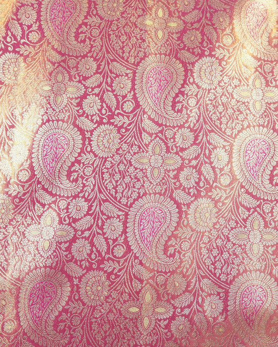 Onion Pink Pure Kanjivaram Saree with Shimmering Paisley Jaal Weaves - katansi