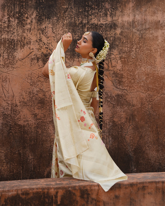 Champagne Blossom Pure Banarasi Saree with Delicate Floral Motifs Weaves