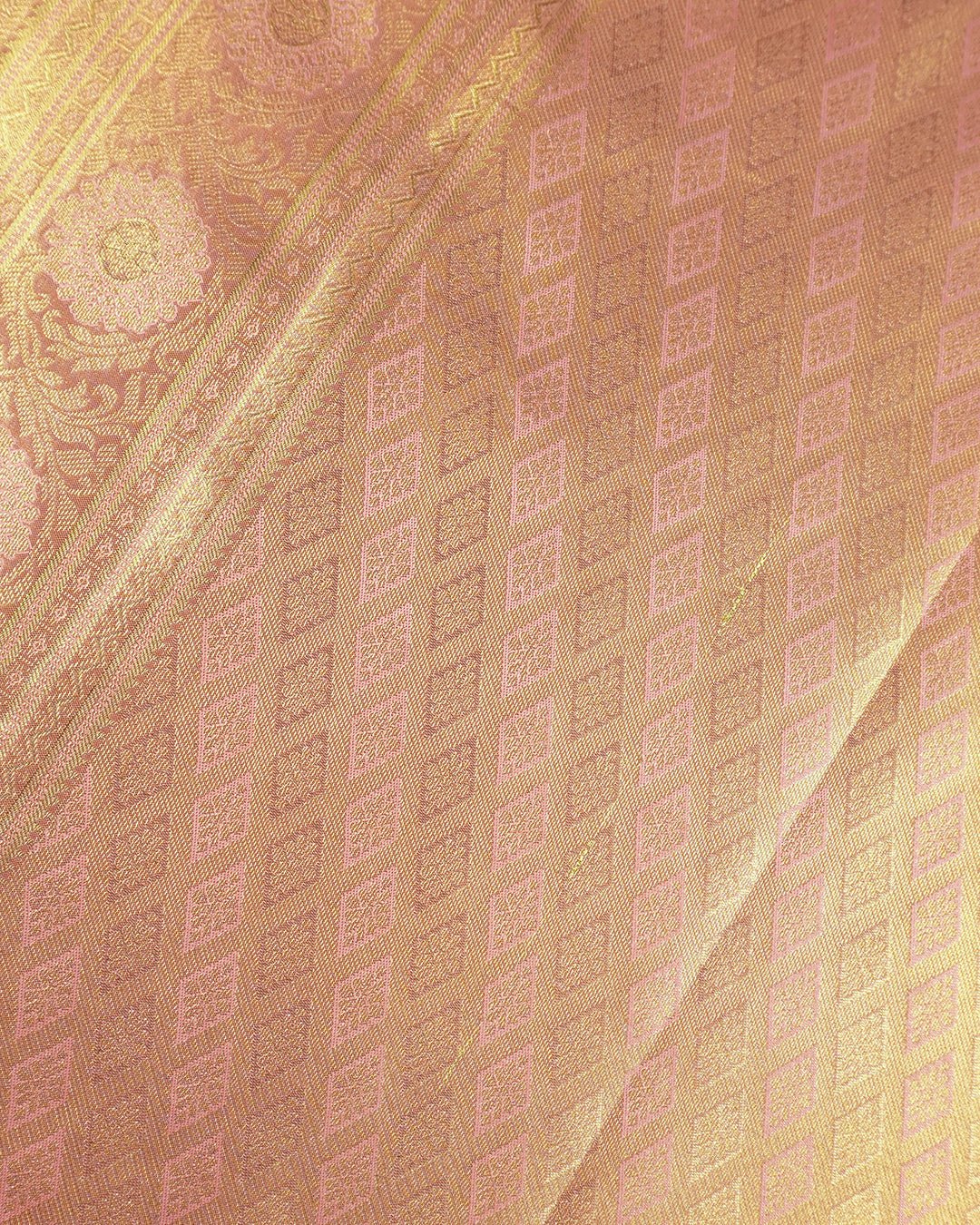 Pink Pure Kanjivaram Saree with Filigree Floral Jaal Weave - katansi