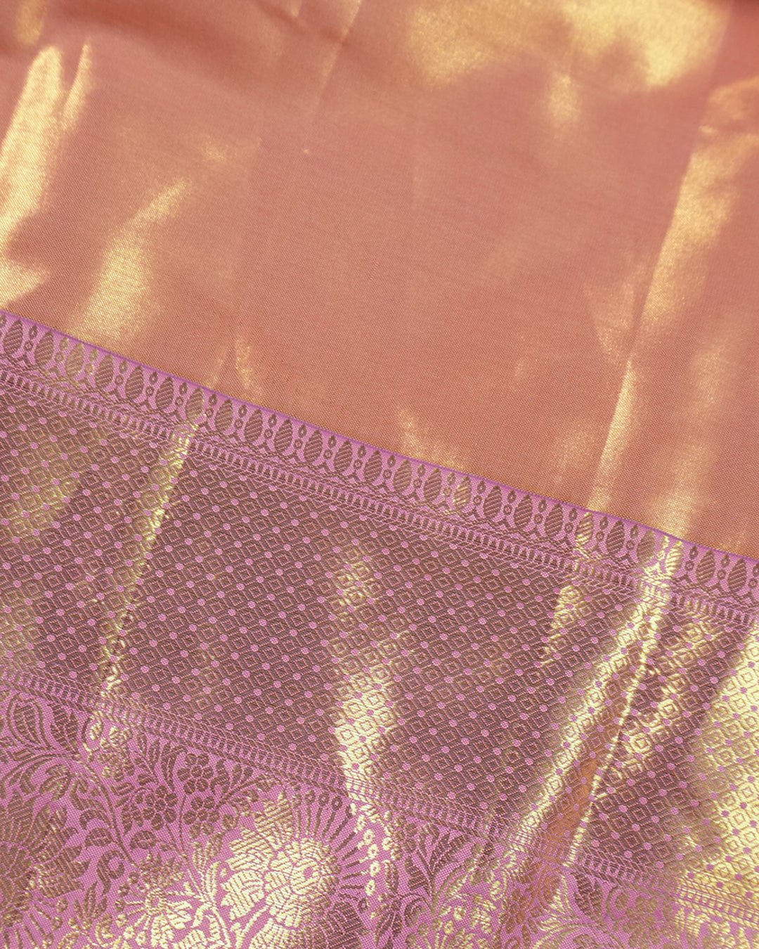 Pink Pure Kanjivaram Saree with Filigree Floral Jaal Weave - katansi