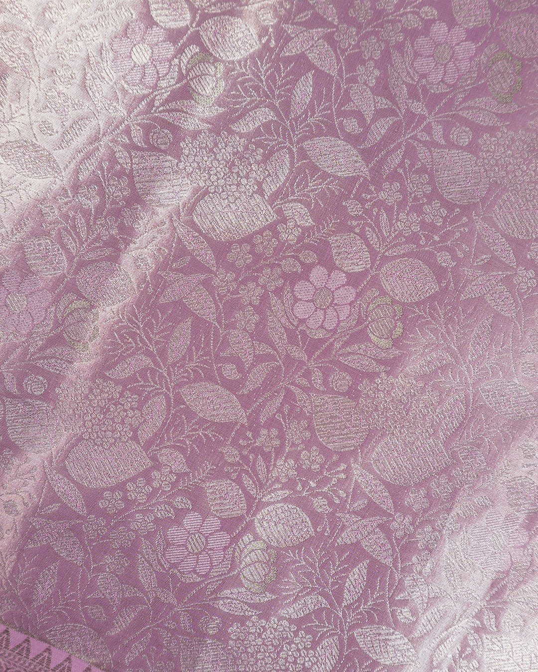 Pink Pure Kanjivaram Saree with Shimmering Floral Tapestry Weaves - katansi