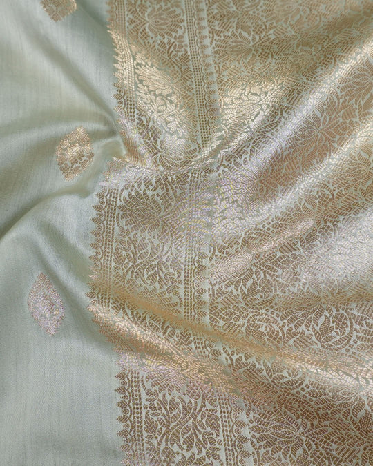 Light Pista Green Pure Banarasi Saree with Minimal Gold Buti Weaves - katansi