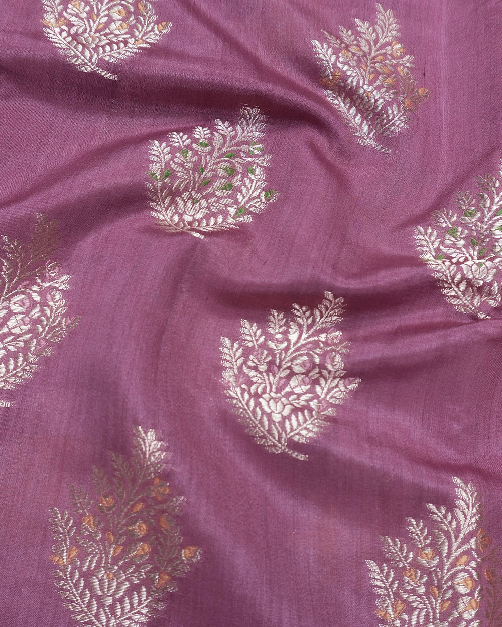Mauve Pink Pure Banarasi Saree with Garden Spread Traditional Motif Weaves